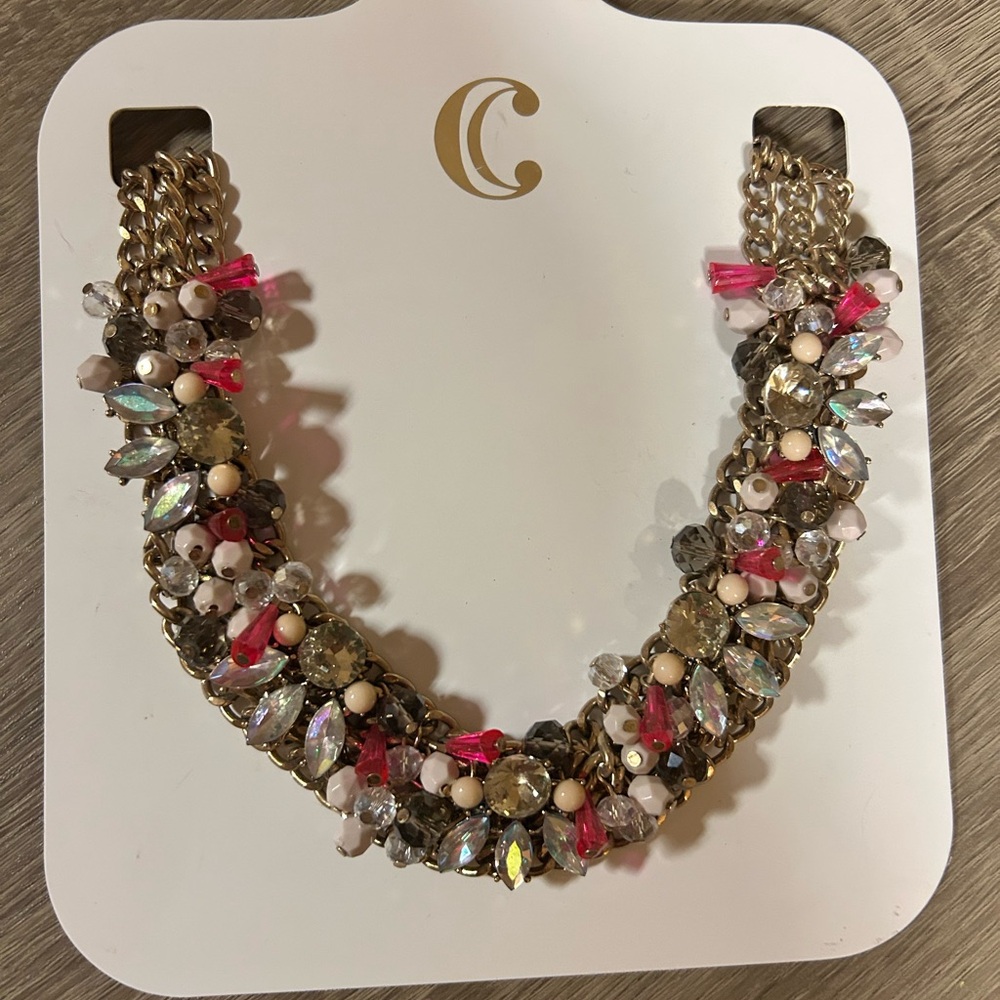 Elegant Gold and Pink Statement Necklace
